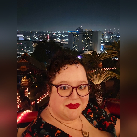 Like This To Be Notified Of Lives & Events! - Picture 6 of 17